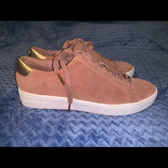 Michael Kors Irving Pink Suede Lace up Sneakers - Picture 1 of 5